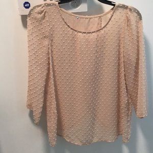 The limited Jr blouse size M excellent condition